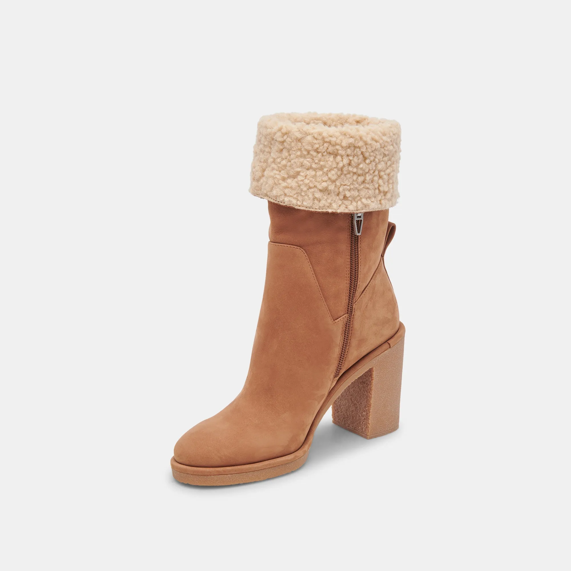 CADDIE PLUSH BOOTS PRALINE NUBUCK