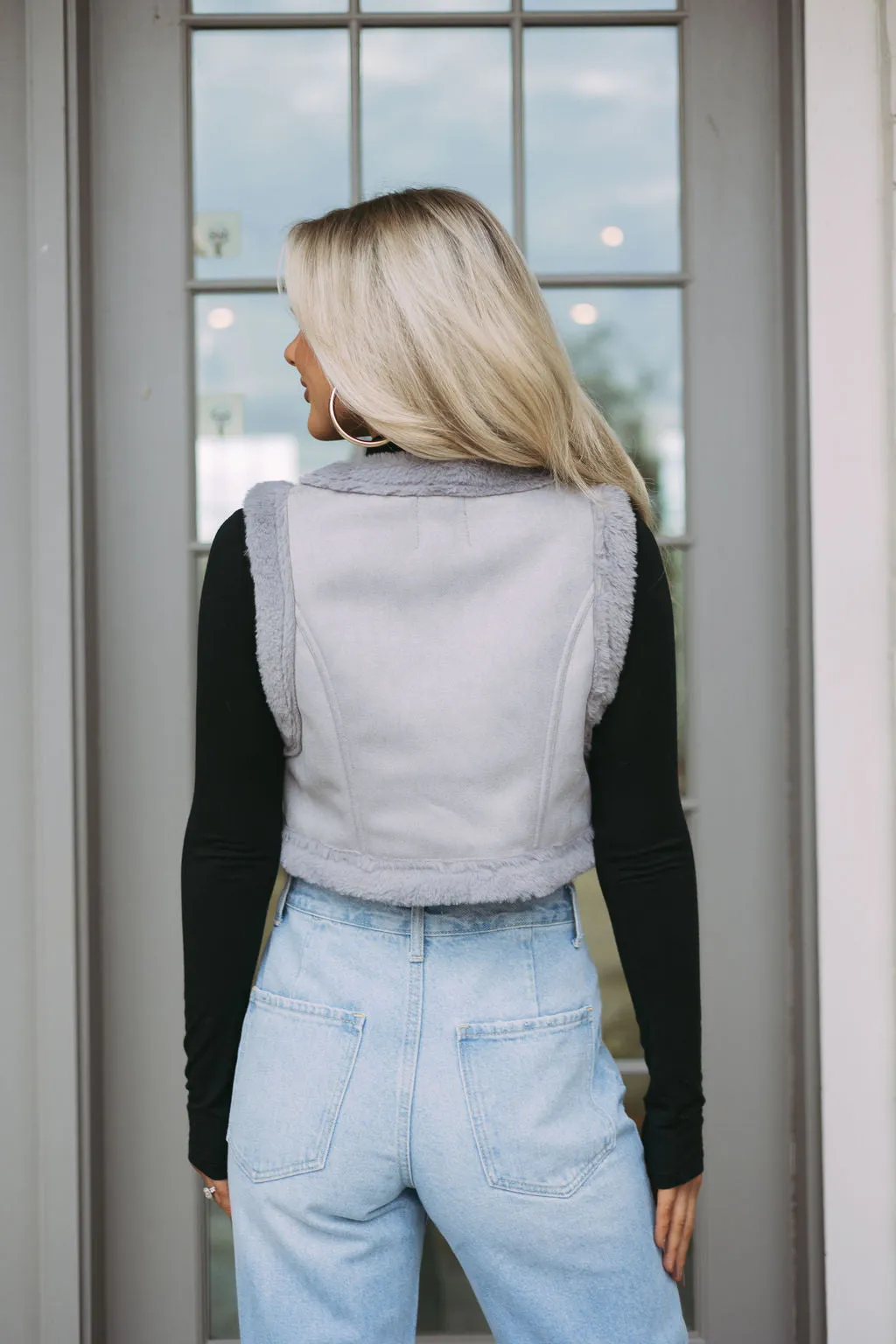 Cropped Faux Suede/Fur Vest-Grey