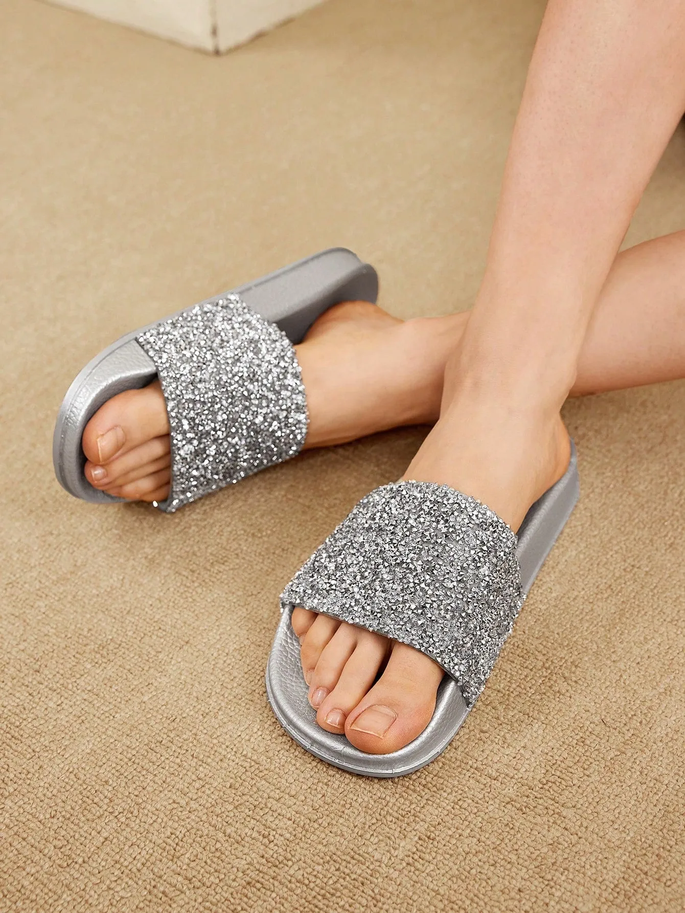 CUCCOO EASI Woman Shoes Fashionable Grey Flat Slippers For Summer Vacation Shoes Summer Sale