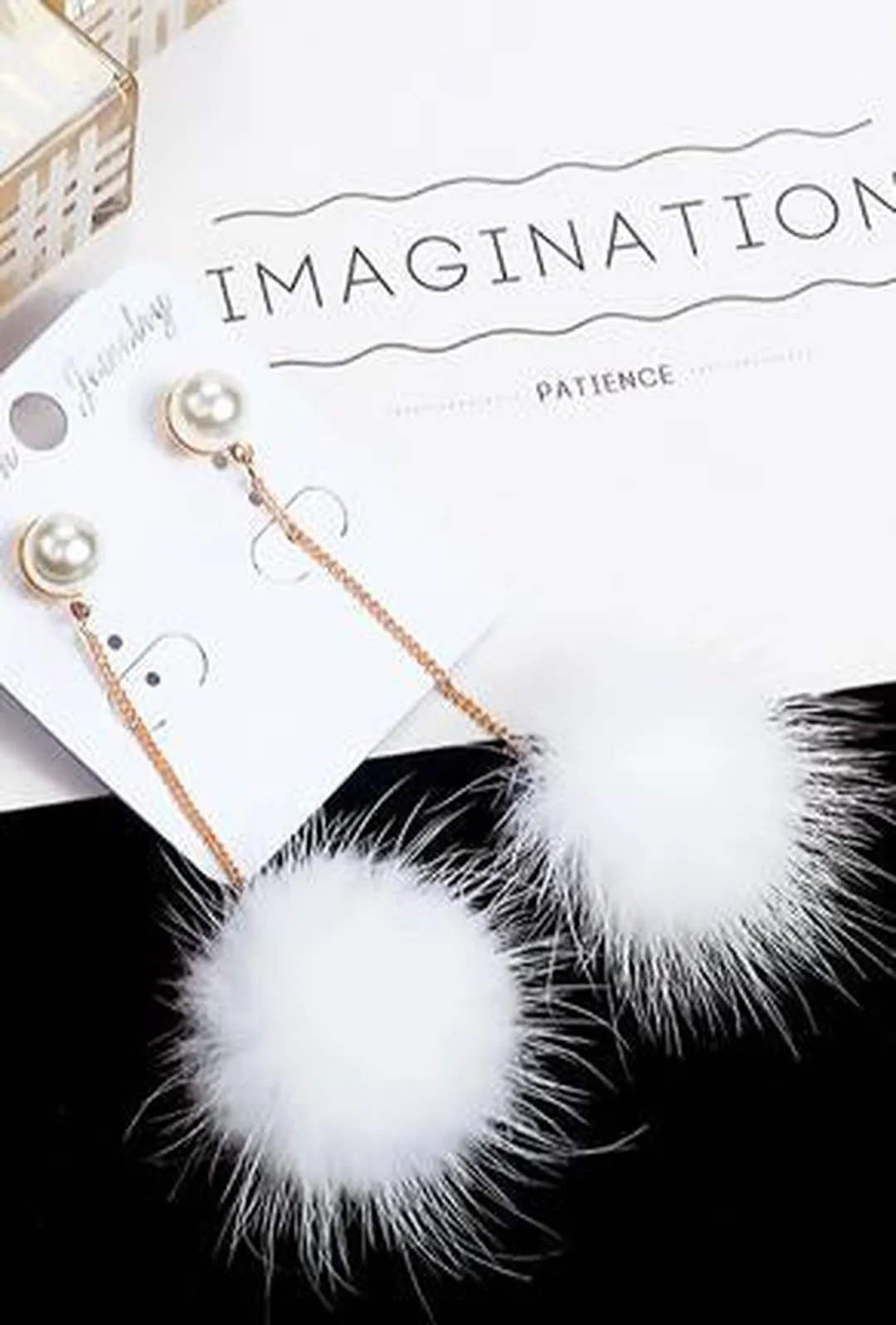 FLORIE - FUR DROP EARRING